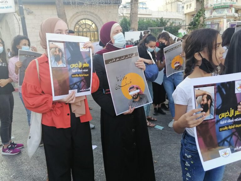 Samidoun protests in Manara Square to demand freedom for Maher al-Akhras who’s on his 78th day of hunger strike